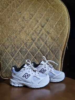 New Balance 2002R Taro Lilac Glo Lace Up Sneakers Shoes Purple
